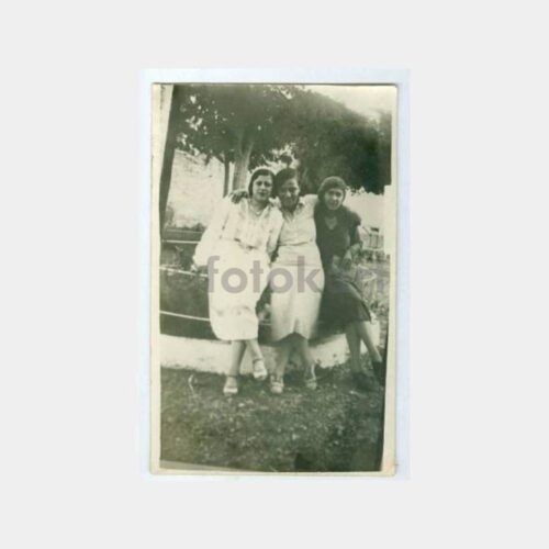 1931 Kadıköy Mühürdar Bahçesi Kızlar Fotoğraf