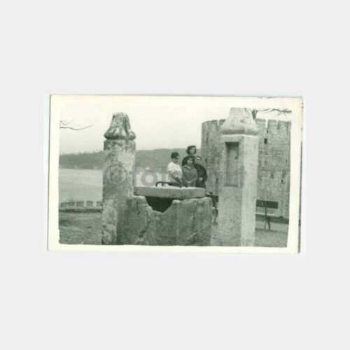 1963 Rumelihisarı'nda Kadınlar Görünüş Fotoğraf