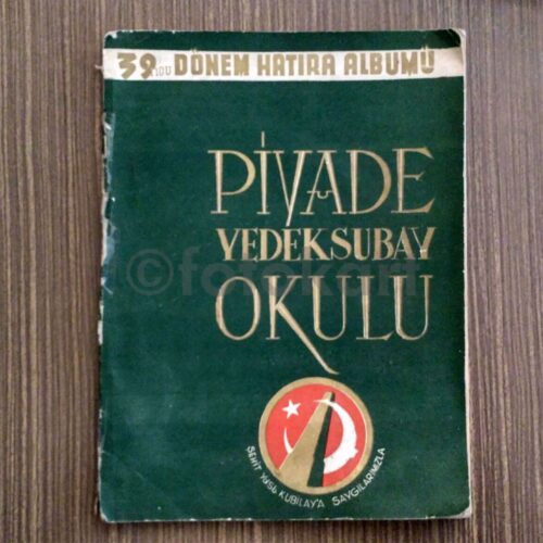 Piyade Yedek Subay Okulu - 39. Dönem Hatıra Albümü, 1954