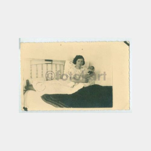 1936 Lohusa Anne Yatağında Bebek Fotoğraf