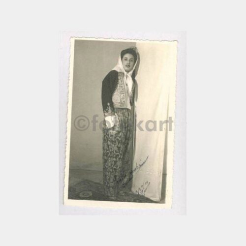1944 Ödemiş Folklorik Kız Stüdyo Fotoğraf