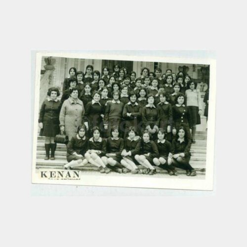 1970 Üsküdar Kız Lisesi 4-B Lise Grup Fotoğraf
