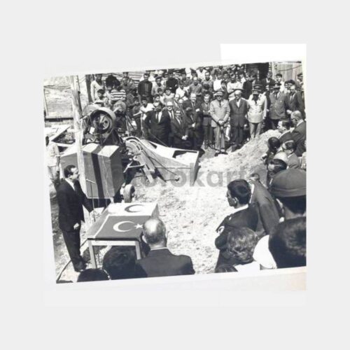 Kızılay Dispanser Temel Atma Töreni Fotoğraf