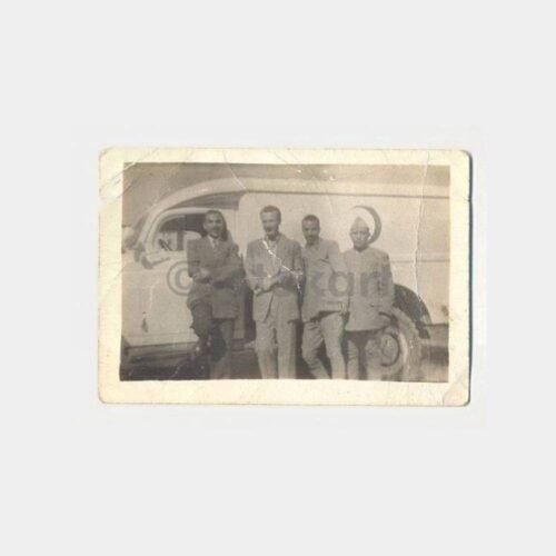 1948 Kızılay Arabası Konulu Fotoğraf