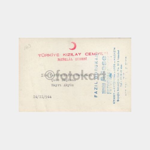 1964 Kızılay İstiklal Şubesi Kurs Hatırası Fotoğraf - Görsel 2