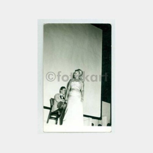 1967 Nurten İnnap Türk Halk Müzik Konser Fotoğraf