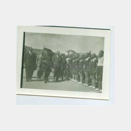 1938 Edremit Spor Bayramı Tören Görünüş Fotoğraf