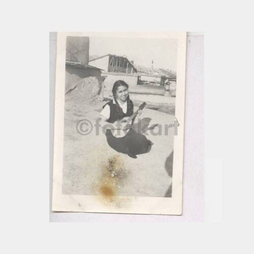 1942 Elazığ Kız Öğrenci Görünüş Fotoğraf