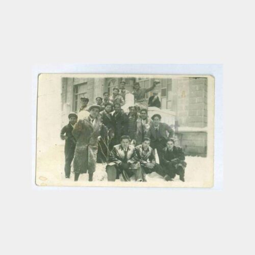 1940 Uşak Lisesi Kış Görünüş Grup Fotoğraf