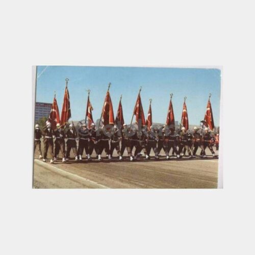 Şanlı Ordumuz Resmi Geçitte Görünüş Kartpostal