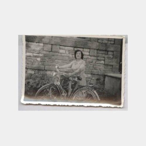 Bisikletli Kadın Görünüş Fotoğraf