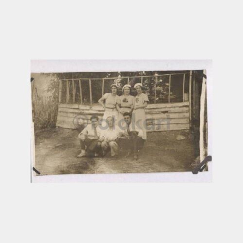 Hemşire Kepli Kızlar Görünüş Fotoğraf