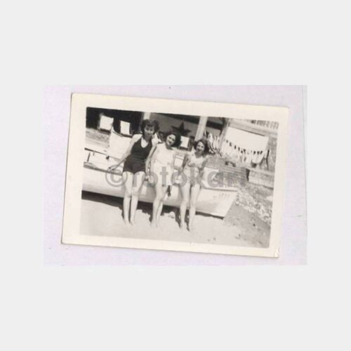 1949 Beyrut Plajda Kadınlar Fotoğraf