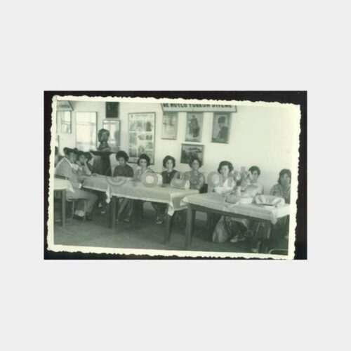1950 Mersin Kız Sanat Mezuniyet Töreni Fotoğraf
