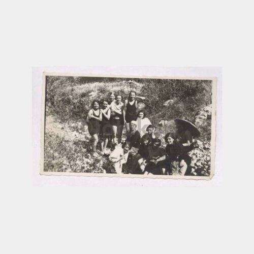 1930 Ada Gezisi Kadınlar Görünüş Fotoğraf