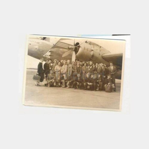 Radair Uçak Önünde Fotoğraf