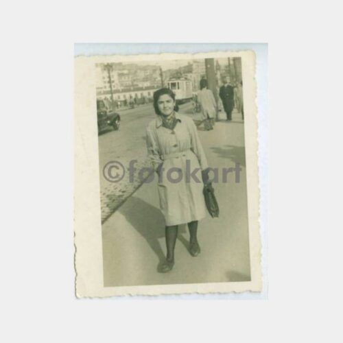 1940 Galata Köprüsü - Kadın Görünüş Fotoğraf