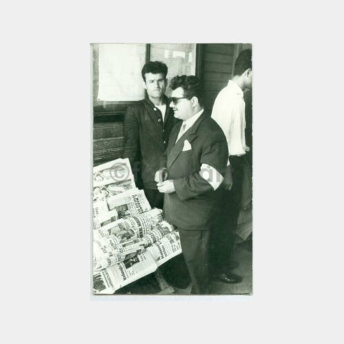 1961 Üsküdar Vapur İskelesi Gazete Bayii Fotoğraf