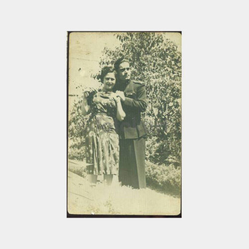 1930 Subay ve Ailesi Görünüş Fotoğraf