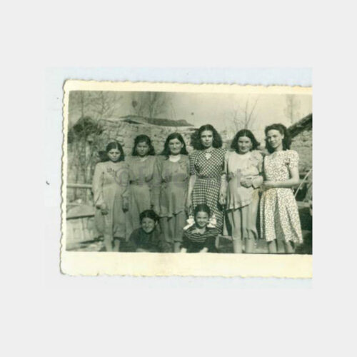 1949 Türnük - Anadolu Genç Kızları Fotoğraf
