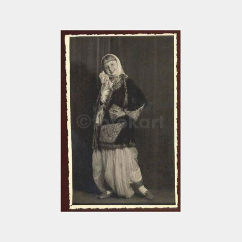 Folklor Giysili Genç Kız Eski Fotoğraf