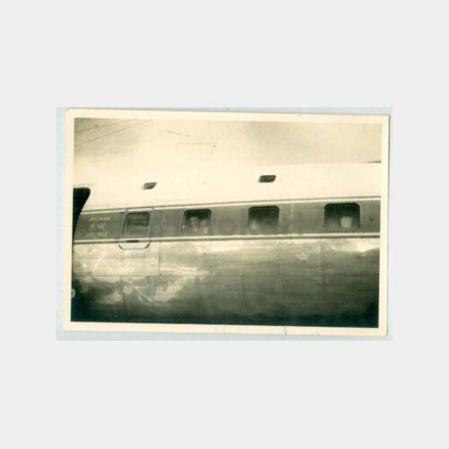 1955 Uçak Penceresinde Yolcular Fotoğraf