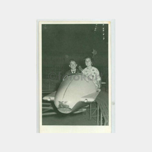 1960 Lunapark Dönen Uçaklar Fotoğraf