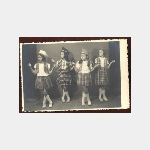 İlkokul Müsameresi Kız Öğrenciler Fotoğraf