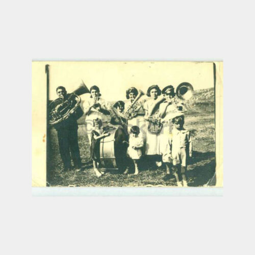 1919 Müzik - Aile Trompet Konulu Fotoğraf