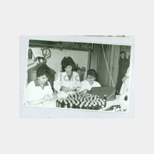 1968 İlaç Fabrikası Şurup Etiket Fotoğraf
