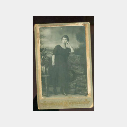 1900 Kadın Kabinet Stüdyo Fotoğraf