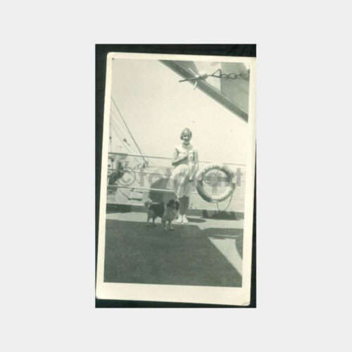 1940 Aydın Vapur Güvertesi Kız Fotoğraf