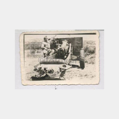 Askeri Topçu Arabası Görünüş Fotoğraf