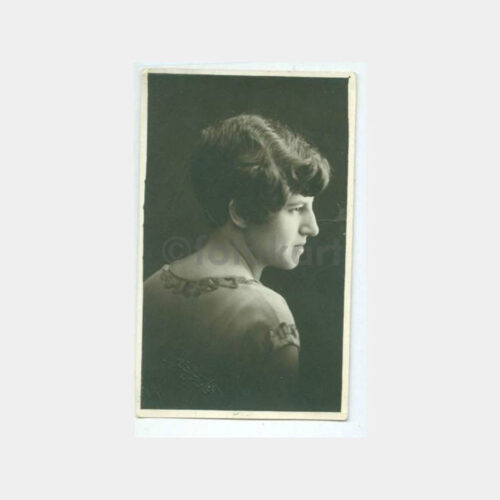 1928 Kadın Portre Konulu Fotoğraf