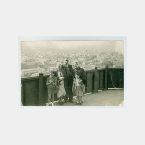 1938 Paris Eyfel Kulesi Aile Ziyareti Fotoğraf