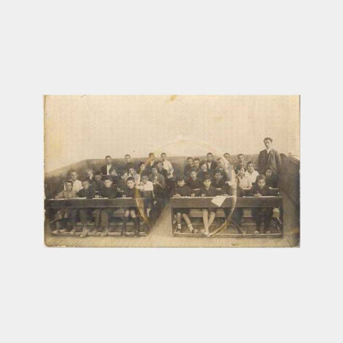 1928 Bornova Mektebi Sınıf Hatıra Fotoğrafı