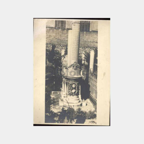Mezar Taşı-Kabristan Konulu Fotoğraf