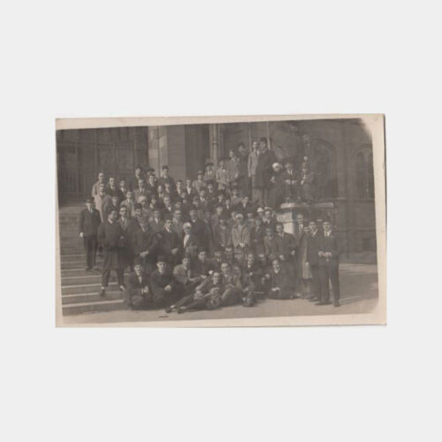 1924 Tıp Öğrencileri Bükreş Tıp Fak. Önünde 2 Adet Fotoğraf