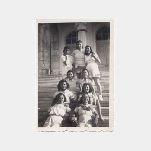 1948 İzmir Okullu Kızlar Konulu Fotoğraf