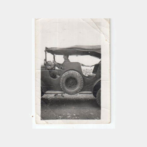 1947 Topçu Birliği Jeep Otosu Konulu Fotoğraf