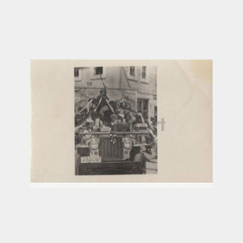 1956 Askeri Jeep Oto Tören Geçiş Konulu Fotoğraf