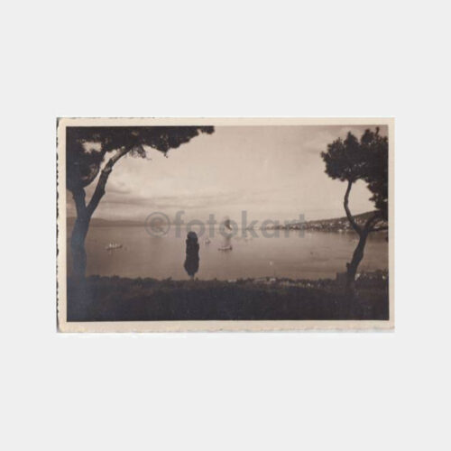 1938 Büyükada Önünde Savaş Gemileri Konulu Fotokart