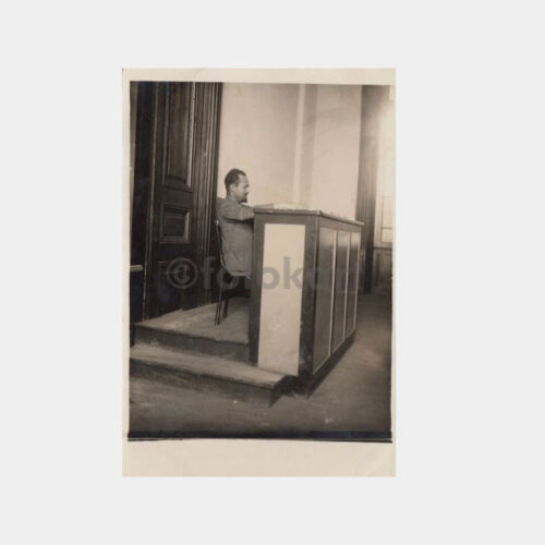 1934 Haydarpaşa Lisesi Kimya Hocası Konulu Fotoğrafı