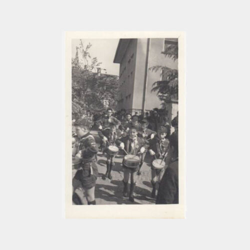 1965 Kızıltoprak Zühtüpaşa İzciler Tören Fotoğraf