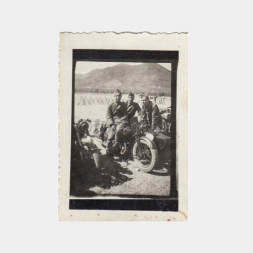 İzmir Foto Moda - Askeri Motorsiklet Konulu Fotoğraf