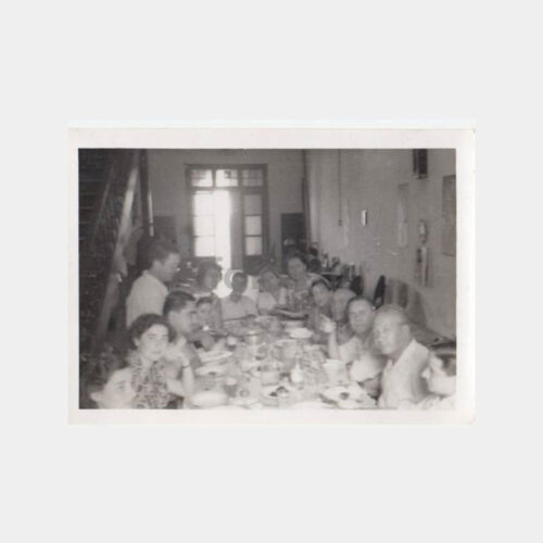 1950 İzmir Aile Yemeği Konulu Fotoğraf
