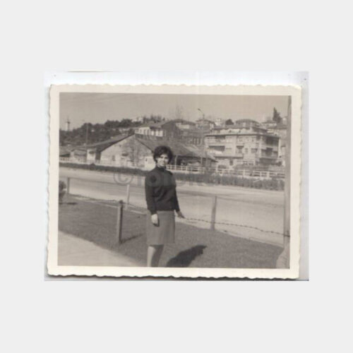1966 İzmit Şehir Girişi Yolu Konulu Fotoğraf