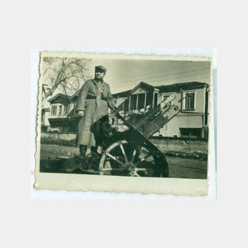 1930 Kışla Topçu Birliği Konulu Fotoğraf