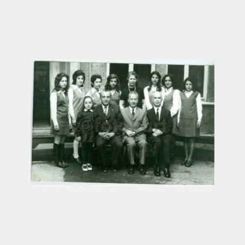 1974 Eseyan Özel Ermeni Kız Lisesi Grup Fotoğraf