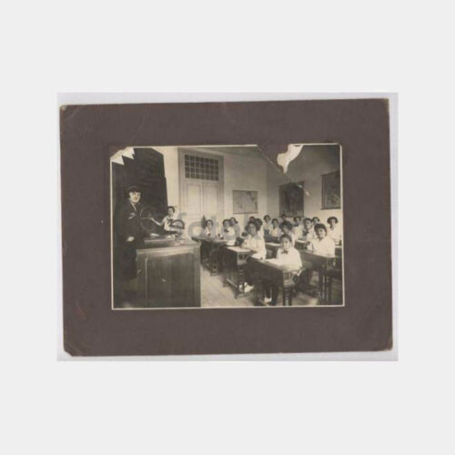 Kız Okulu Matematik Dersinde Görünüş Fotoğraf